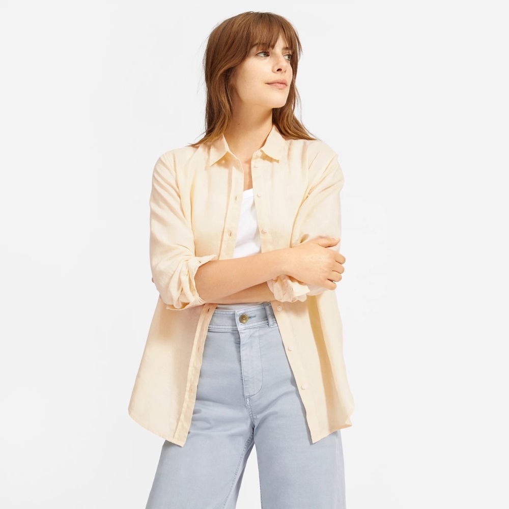Everlane The Linen Relaxed Shirt in Pale Yellow